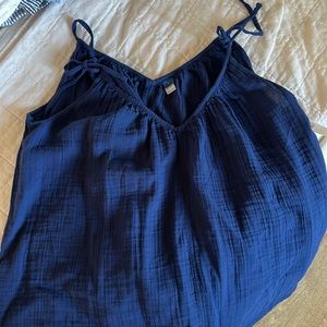 Old Navy, blue linen tank top with adjustable straps. NWT